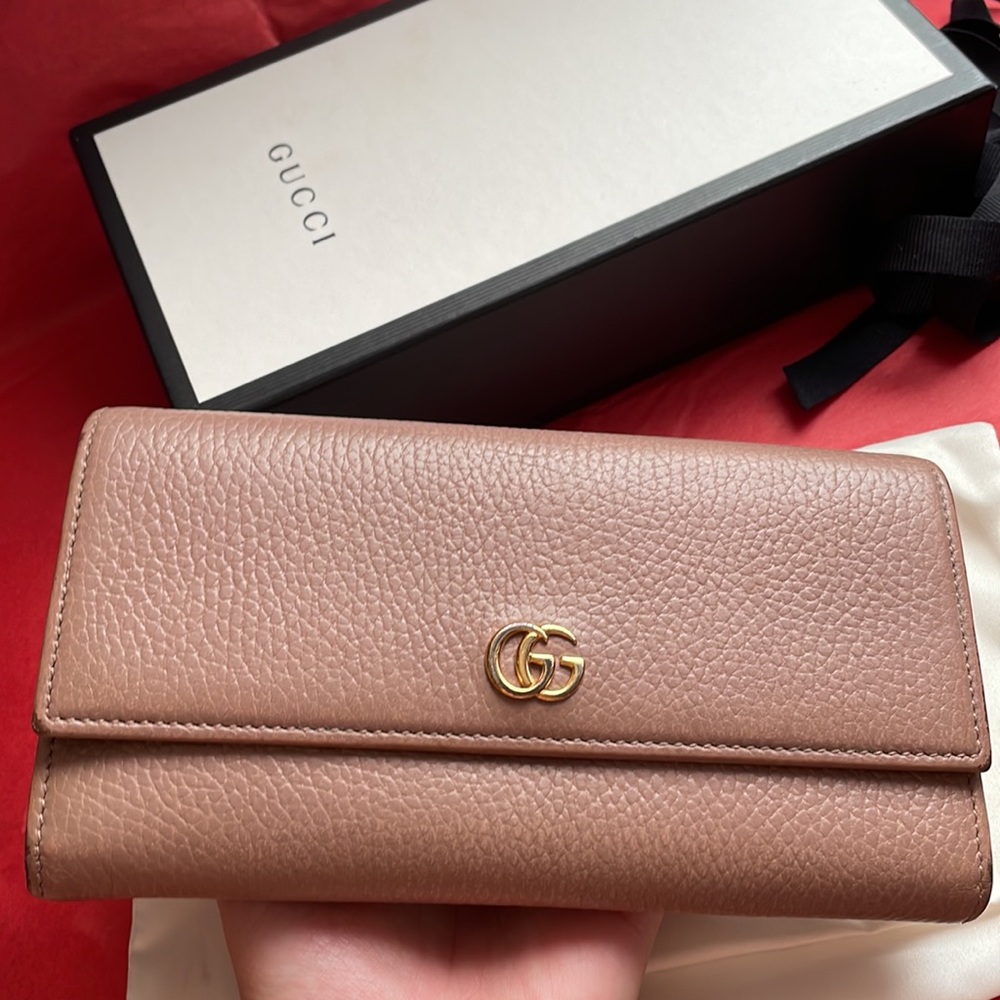 💥Gucci GG Marmont Continental Long Leather Wallet💥 - Picture 8 of 17